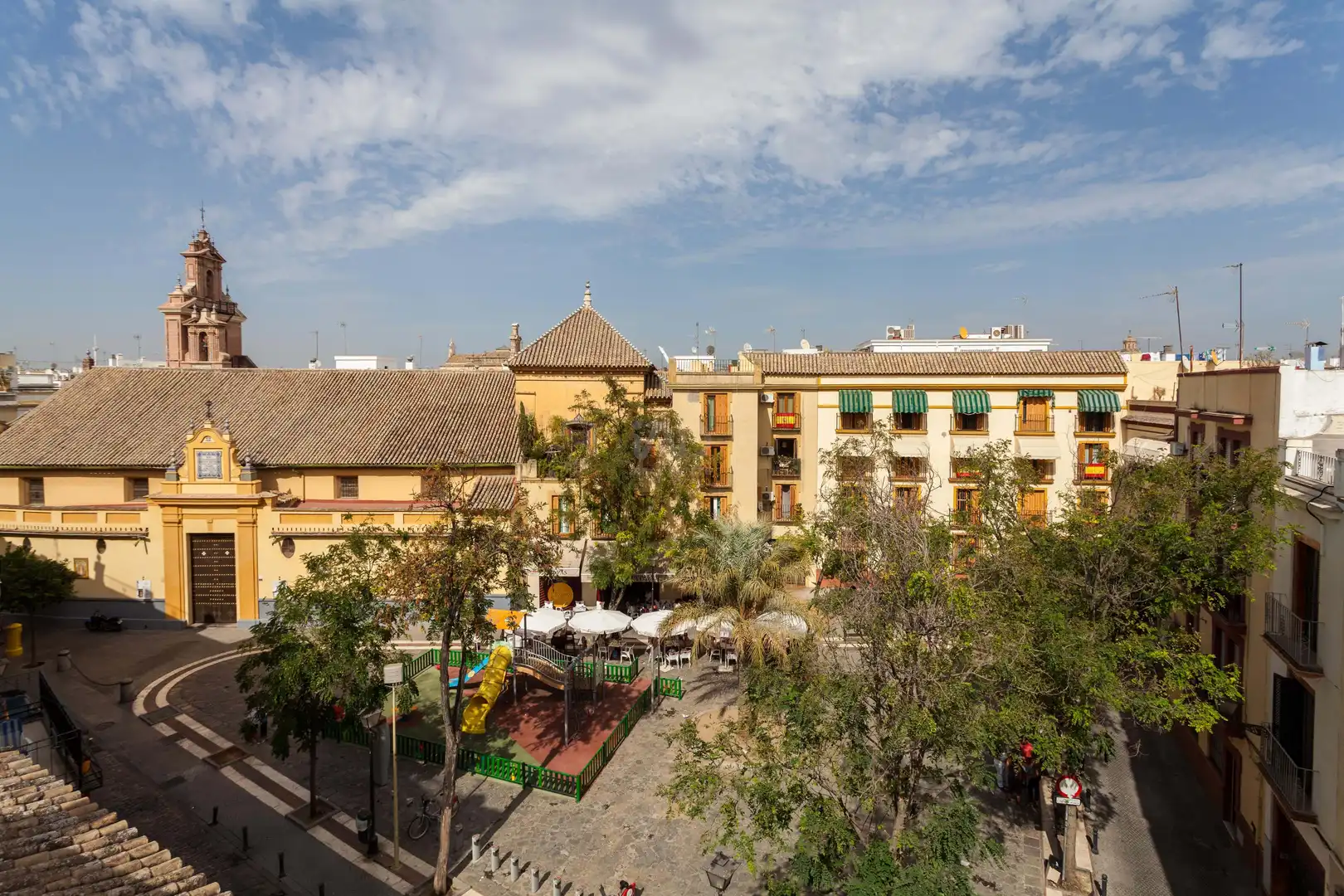 Vista exterior de Piso en venta en Sevilla con Aire acondicionado