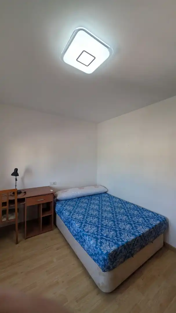 Habitación de Piso de alquiler en Narón con Calefacción y Amueblado