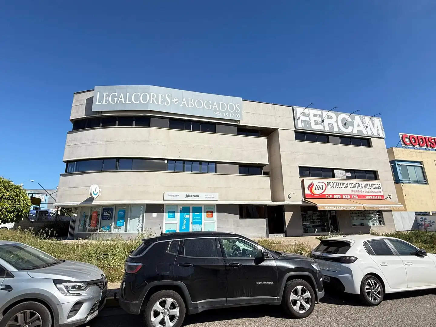 Exterior view of Office for rent in Mairena del Aljarafe  with Air Conditioner