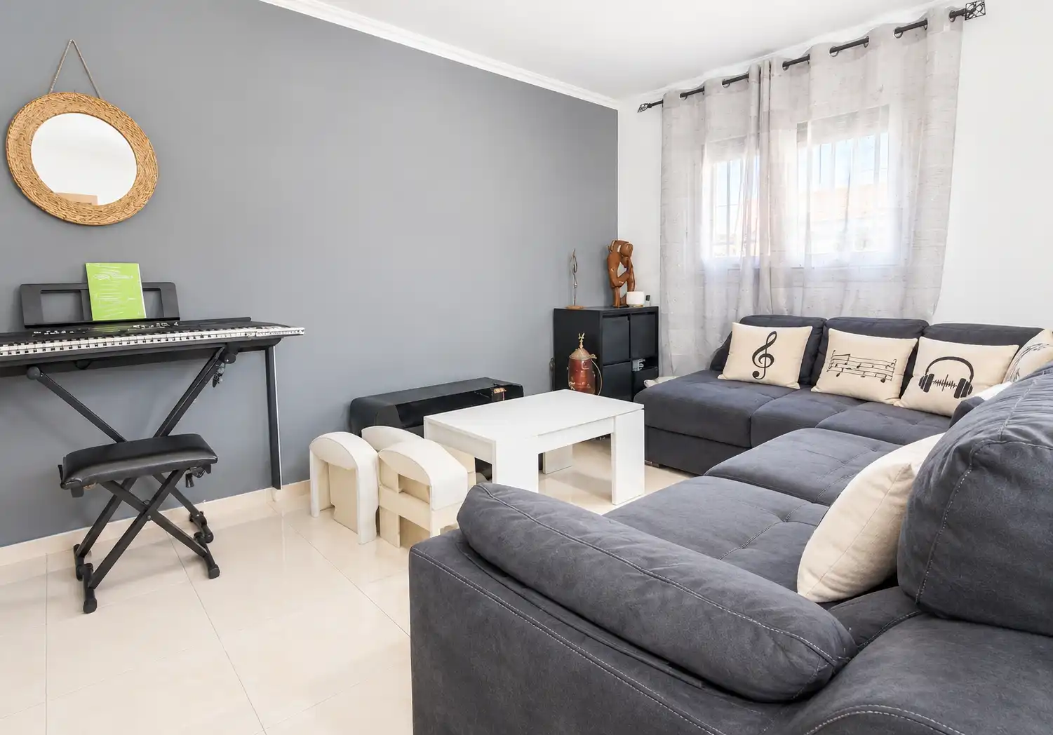 Piso con ascensor en venta en Calle Juan Muñoz Herrera, imagen 2