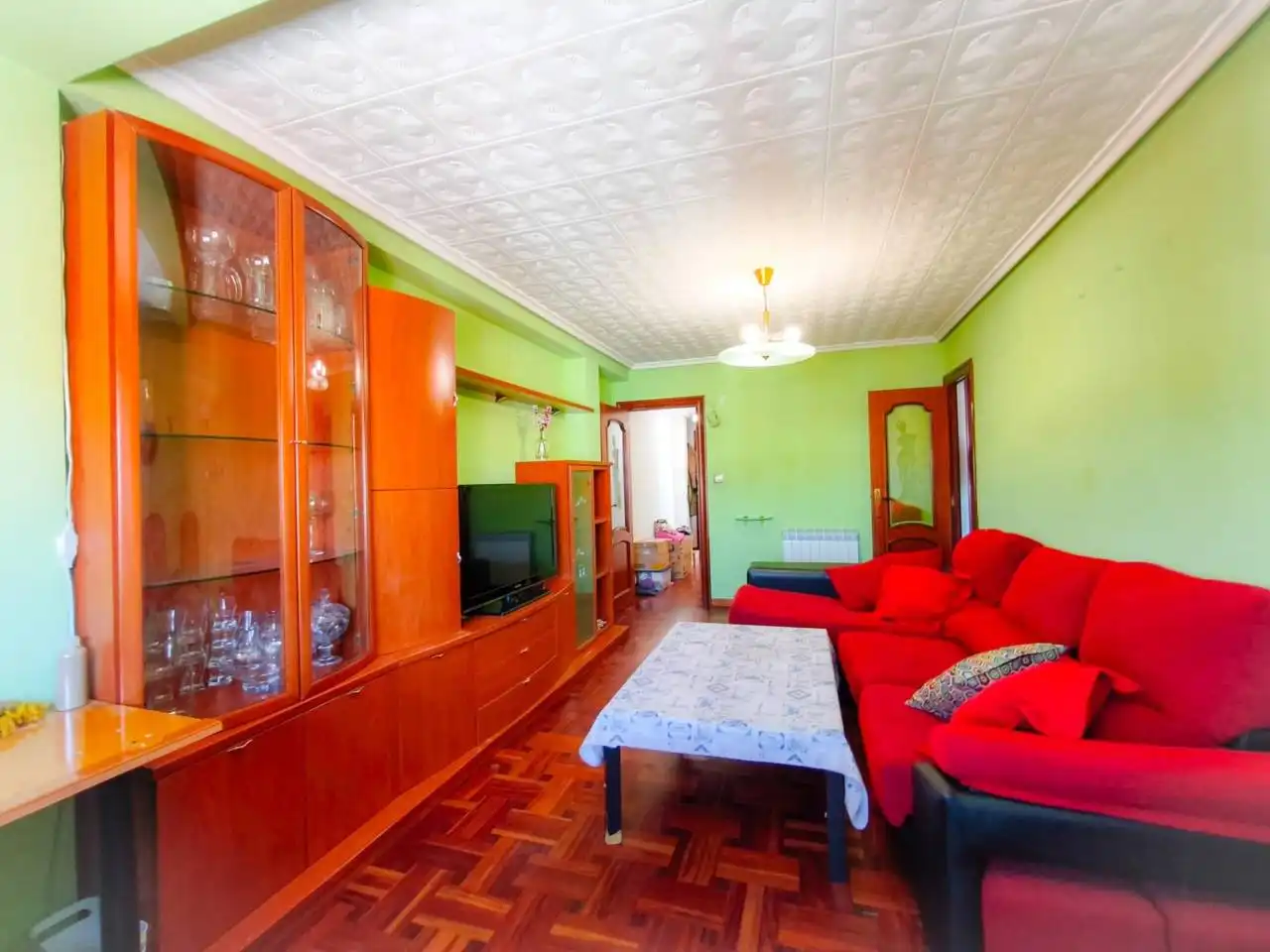 Living room of Apartments for sale in Burgos  with Heating, Parquet flooring and Terrace