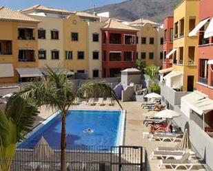 Vista exterior de Dúplex en venda en Adeje amb Terrassa, Traster i Moblat