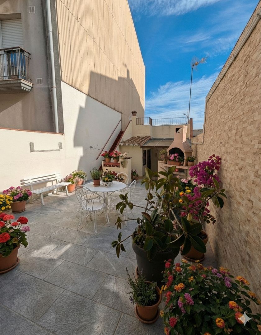 Terrace of Single-family semi-detached for sale in Sabadell  with Air Conditioner, Heating and Oven