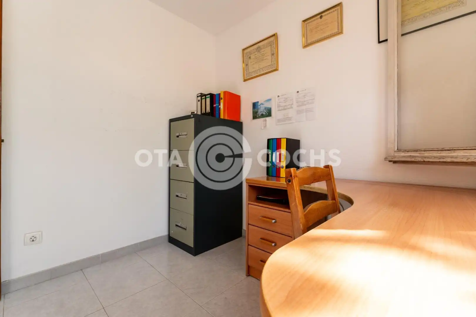 Wohnung zum Verkauf in Tarragona mit Klimaanlage und Balkon