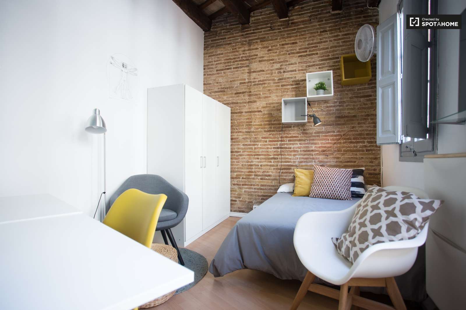 Flat to share in Vila de Gràcia