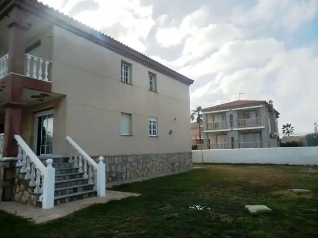 Houses for rent in Gran Vía de la Manga, 14, Entremares