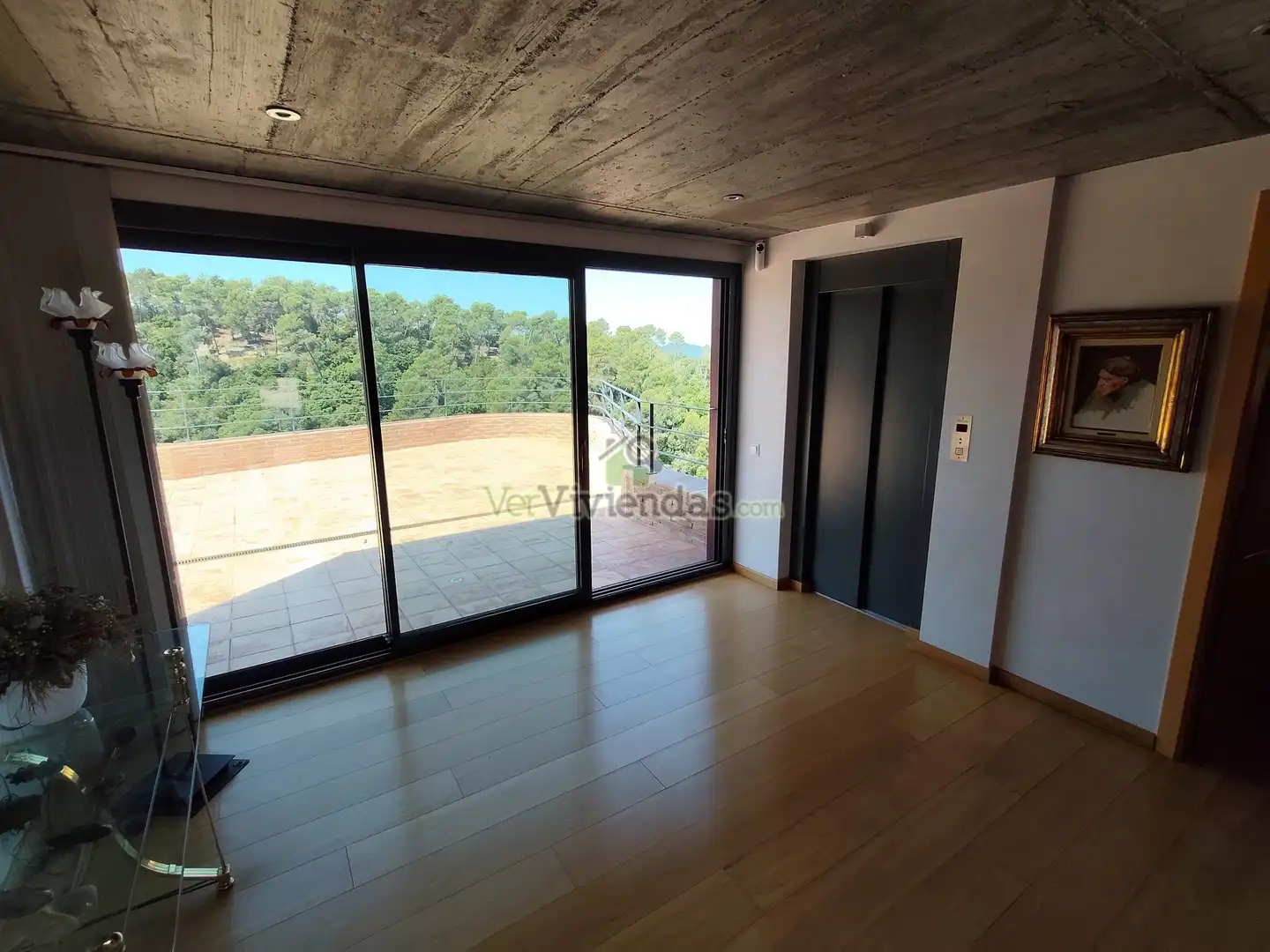 Sala d'estar de Casa o xalet en venda en Sant Cugat del Vallès amb Aire condicionat, Calefacció i Jardí privat