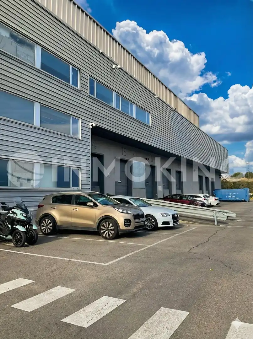 Industrial building with lift to rent in El Barral Ferial