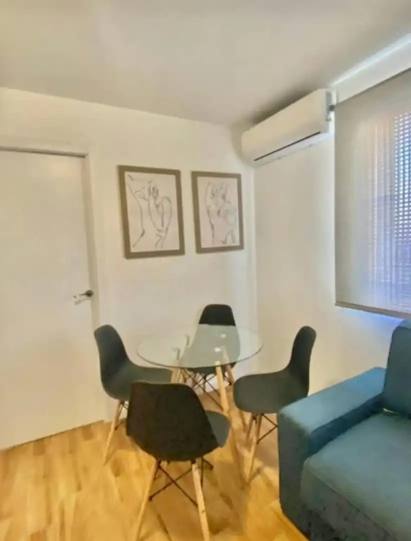 Comedor de Piso de alquiler en Madrid con Aire acondicionado, Calefacción y Amueblado