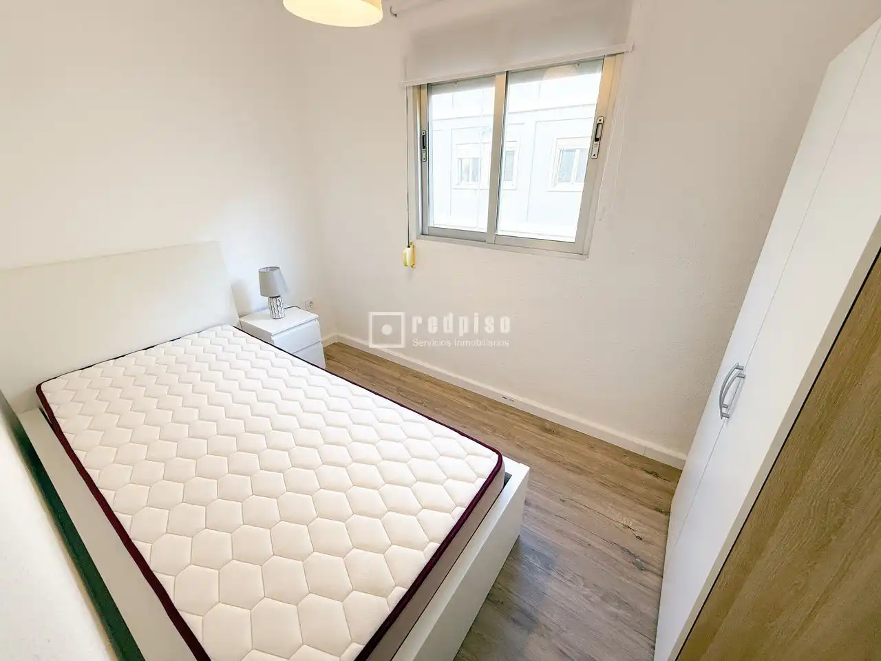 Habitación de Piso en venta en Valencia con Amueblado y Alarma
