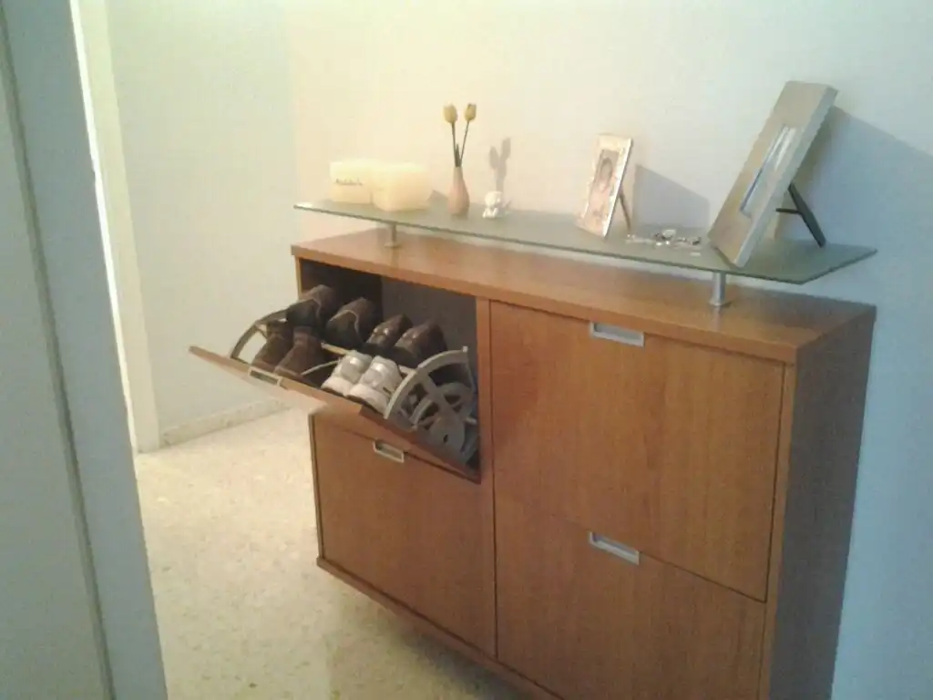 Schlafzimmer von Wohnung zur Miete in Sevilla mit Klimaanlage, Waschmaschine und Mikrowelle