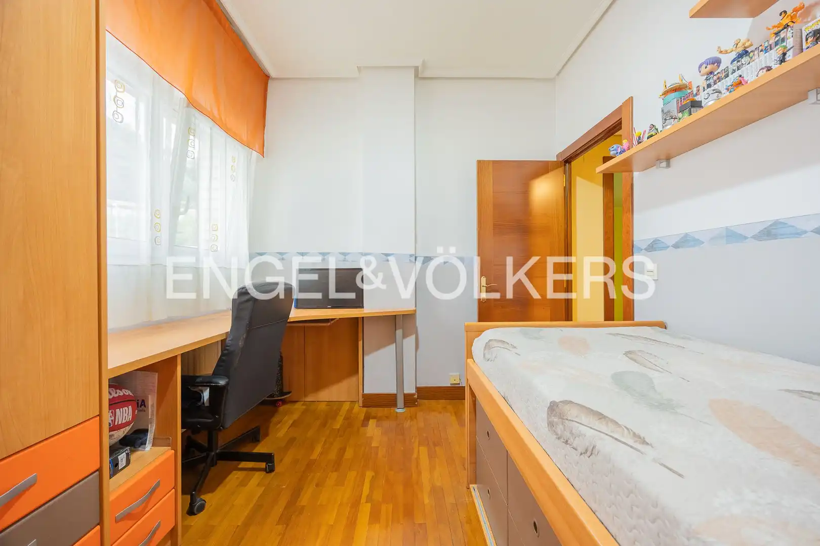 Piso en venta en Bilbao  con Calefacción y Terraza