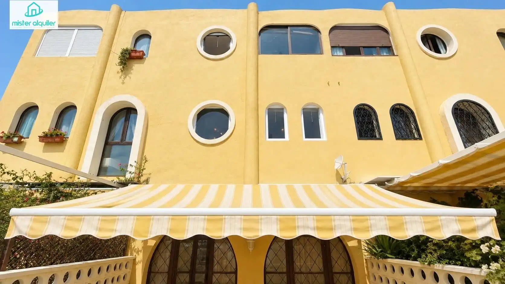 Maison mitoyenne avec terrasse à louer à Calle GAIANES, imagen 27