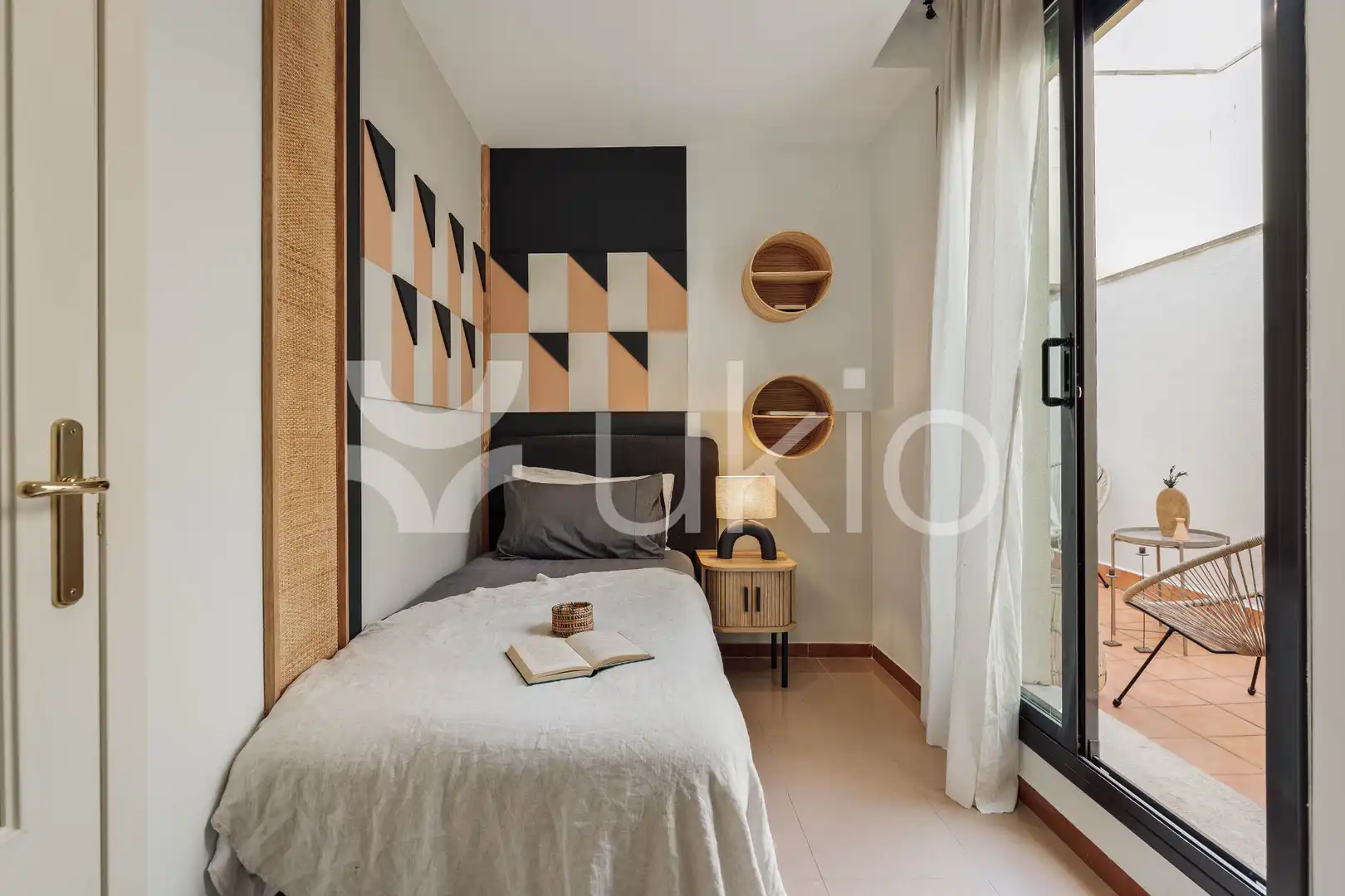 Bedroom of Apartments for rent in Barcelona  with Air Conditioner, Heating and Furnished