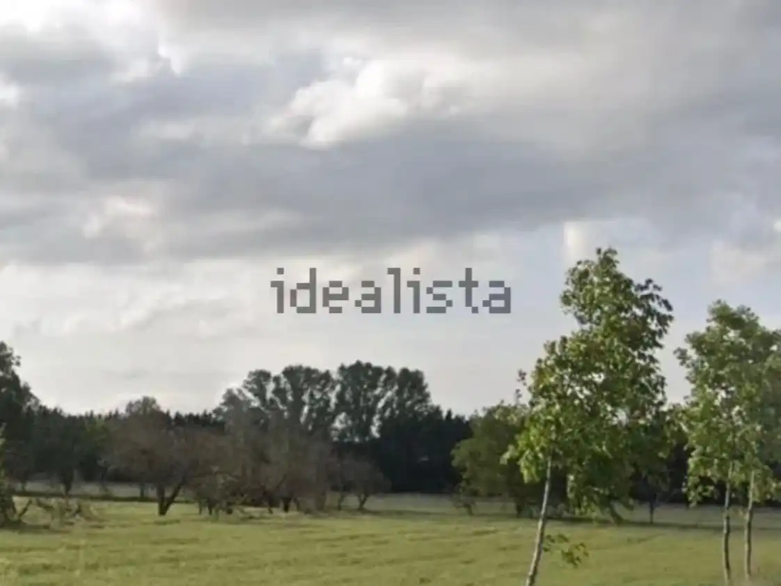 Casa amb jardí en venda a Carretera villamuriel 2, imagen 2