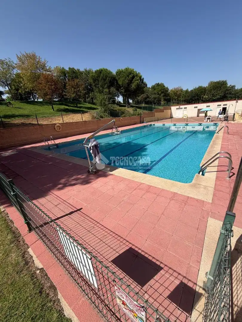 Piso en venta en El Arroyo - La Fuente