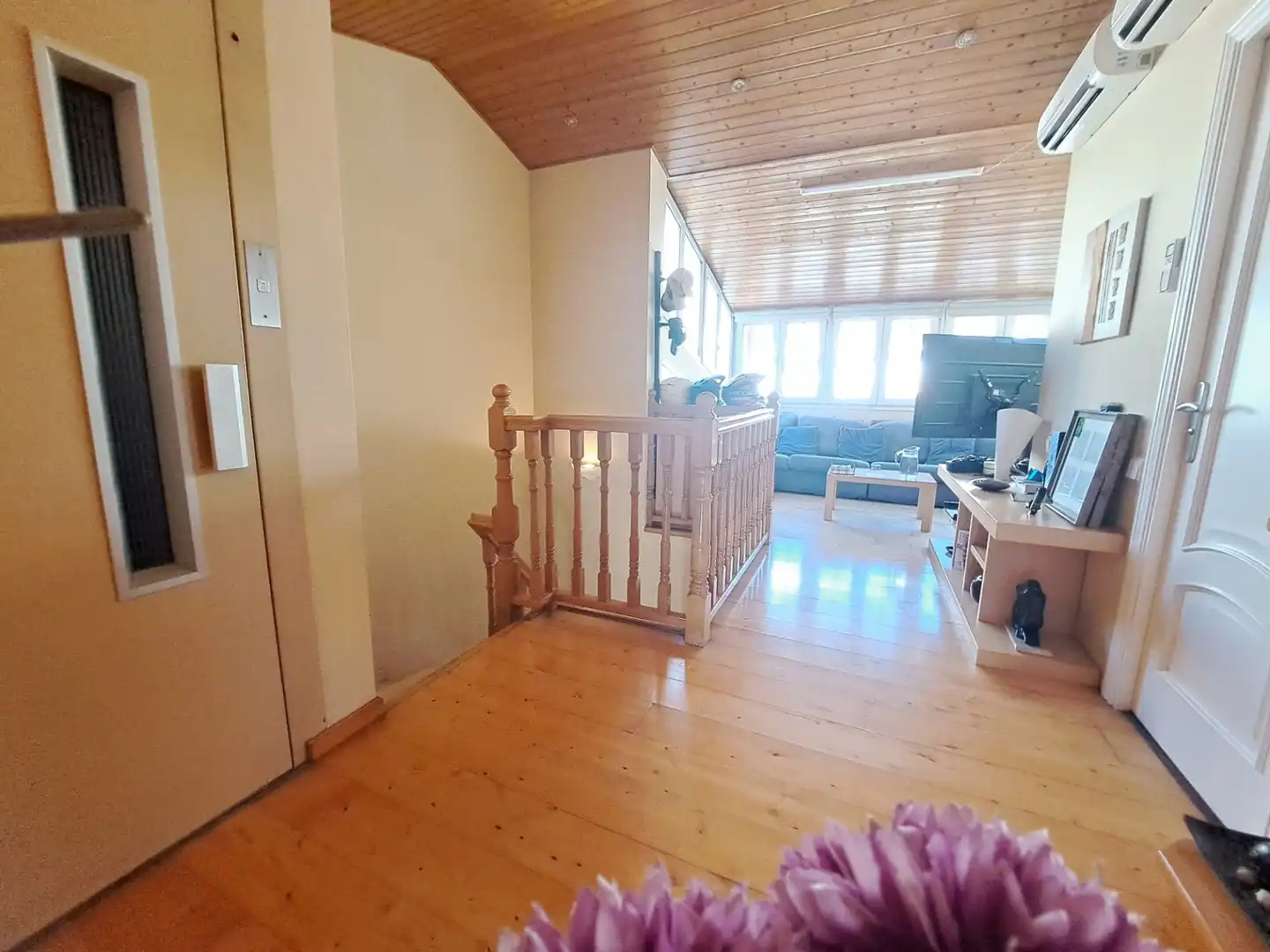 Einfamilien-Reihenhaus zum Verkauf in Rubí mit Klimaanlage, Heizung und Terrasse