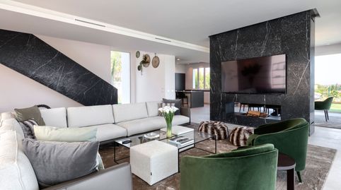 Foto 5 de Apartamento de alquiler en N/a, -1, El Paraíso, Benahavís