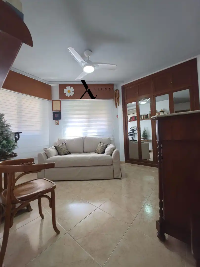 Wohnzimmer von Wohnung zum Verkauf in Murcia mit Klimaanlage, Heizung und Möbliert