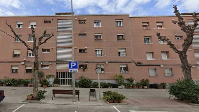 Piso en Venta en Grup Vint-I-Cinc de Setembre en Progrés