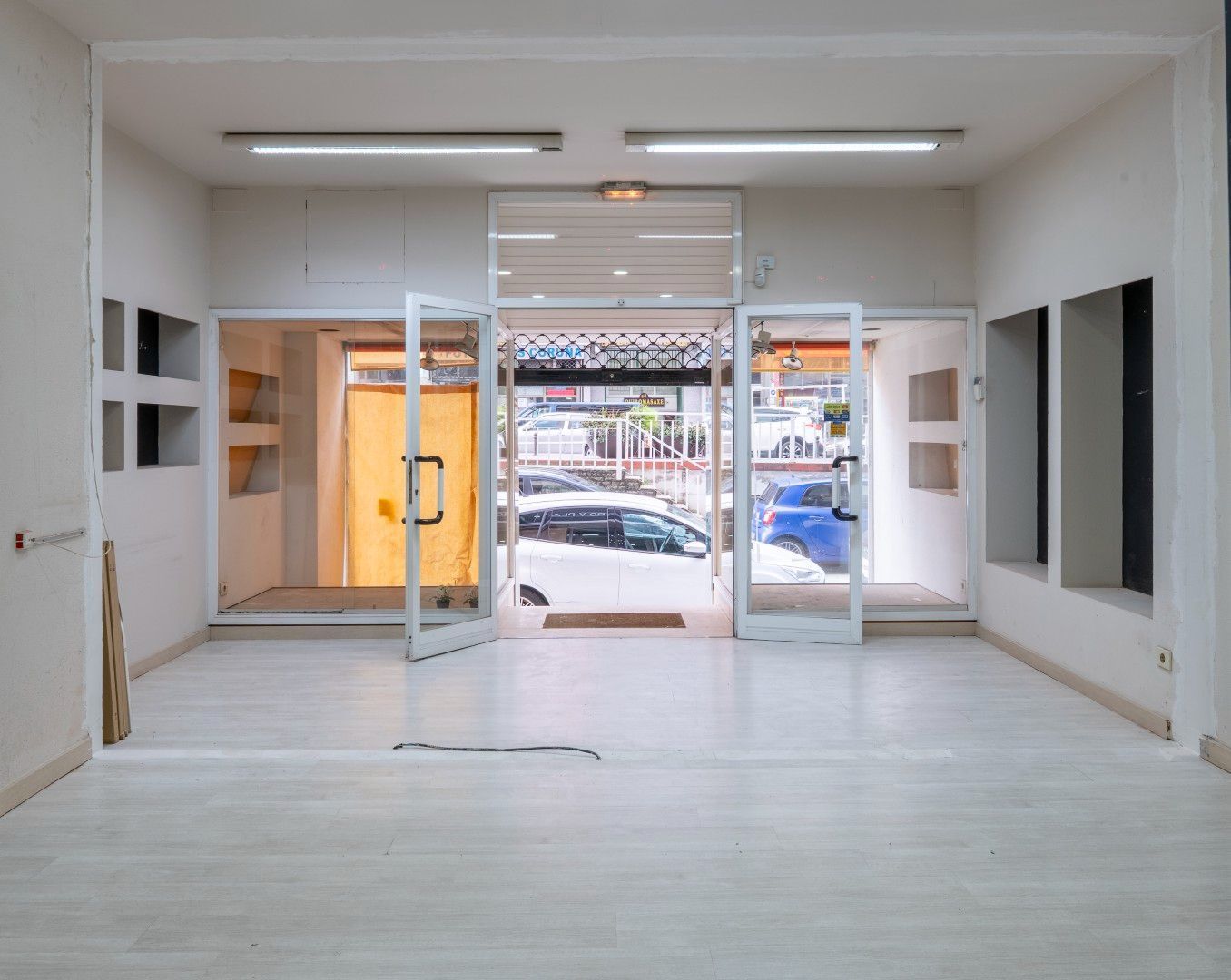 Premises for sale in A Coruña Capital 