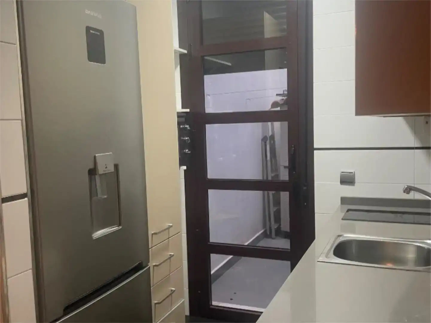 Kitchen of Flat for rent in Córdoba  with Air Conditioner, Private garden and Parquet flooring
