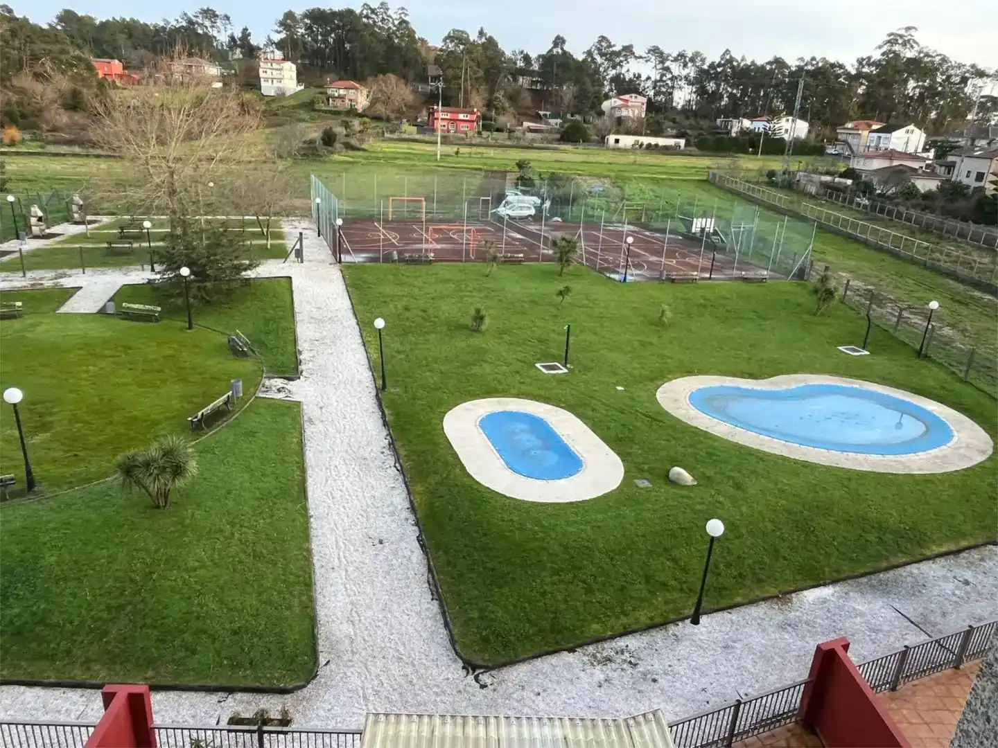 Piscina de Pis en venda en Boiro amb Jardí privat, Parquet i Traster