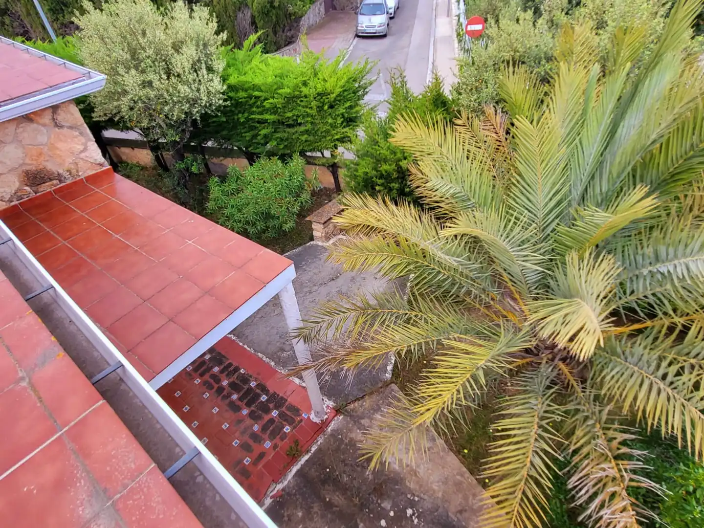 Vista exterior de Casa o xalet en venda en Torredembarra amb Jardí privat, Terrassa i Moblat