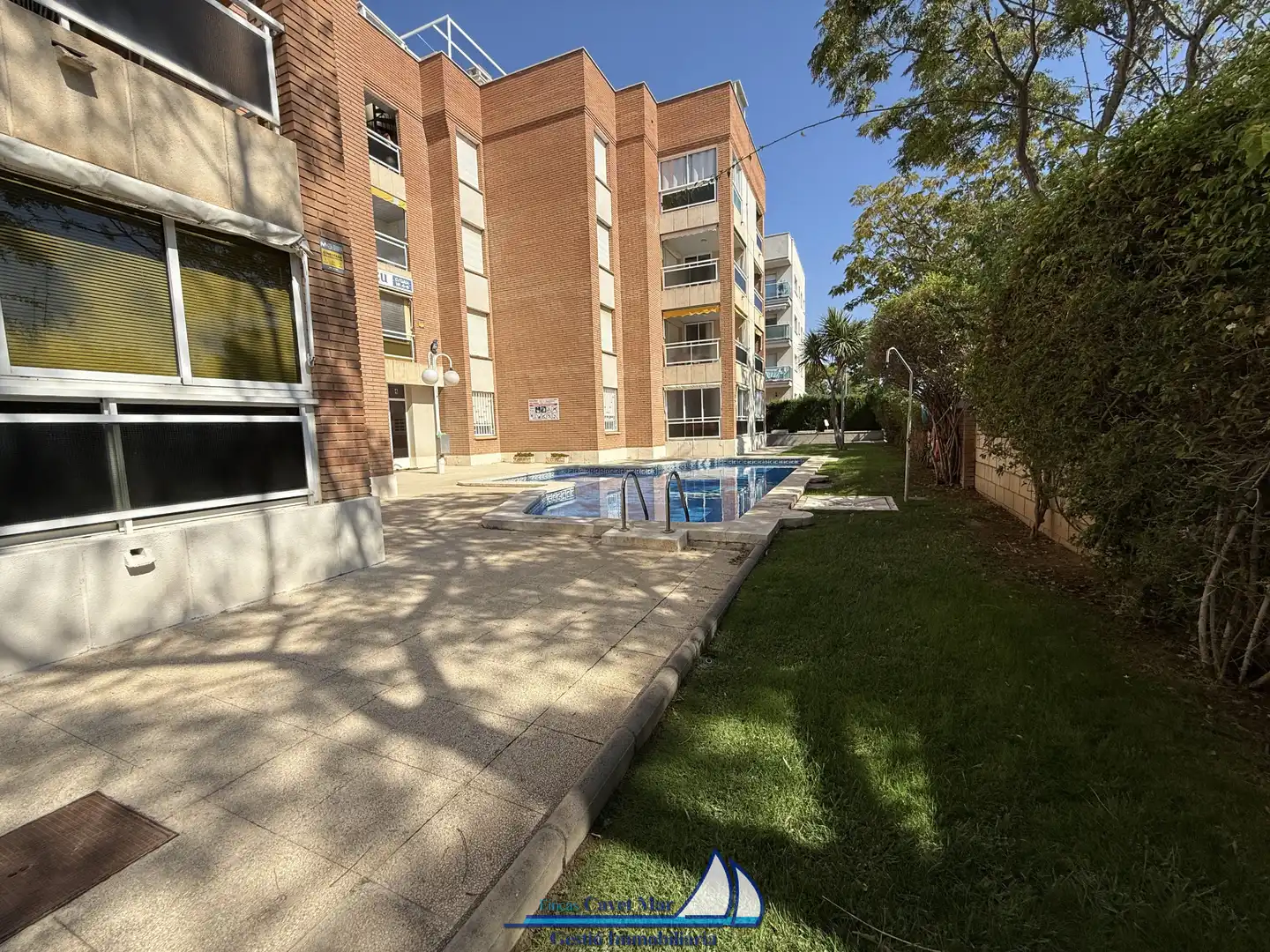Piscina de Piso en venta en Cambrils con Aire acondicionado, Calefacción y Terraza