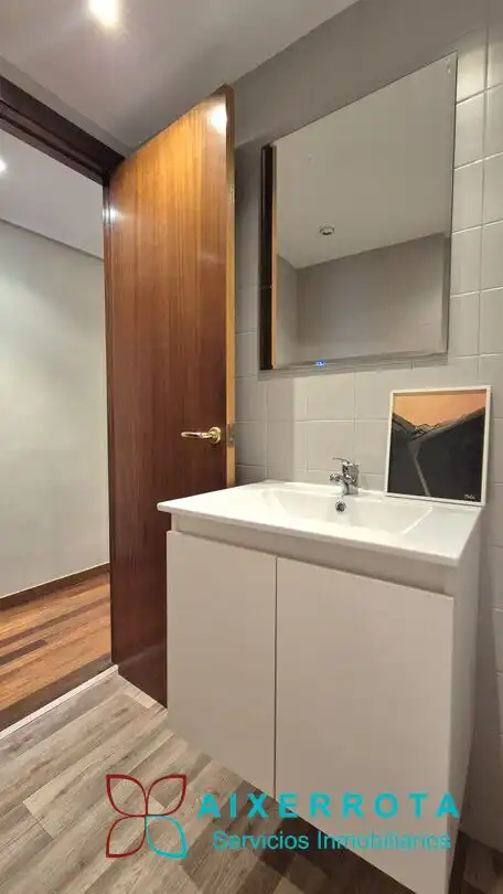 Flat for sale in Ibaizabal Kalea, Villamonte