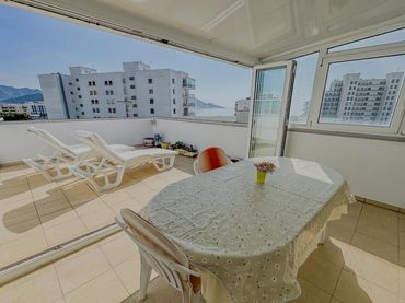 Apartament amb piscina en venda a Calle Punta Llevant