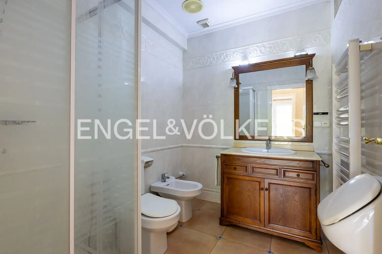Bathroom of Houses for rent in Pedreguer  with Air Conditioner, Heating and Private garden