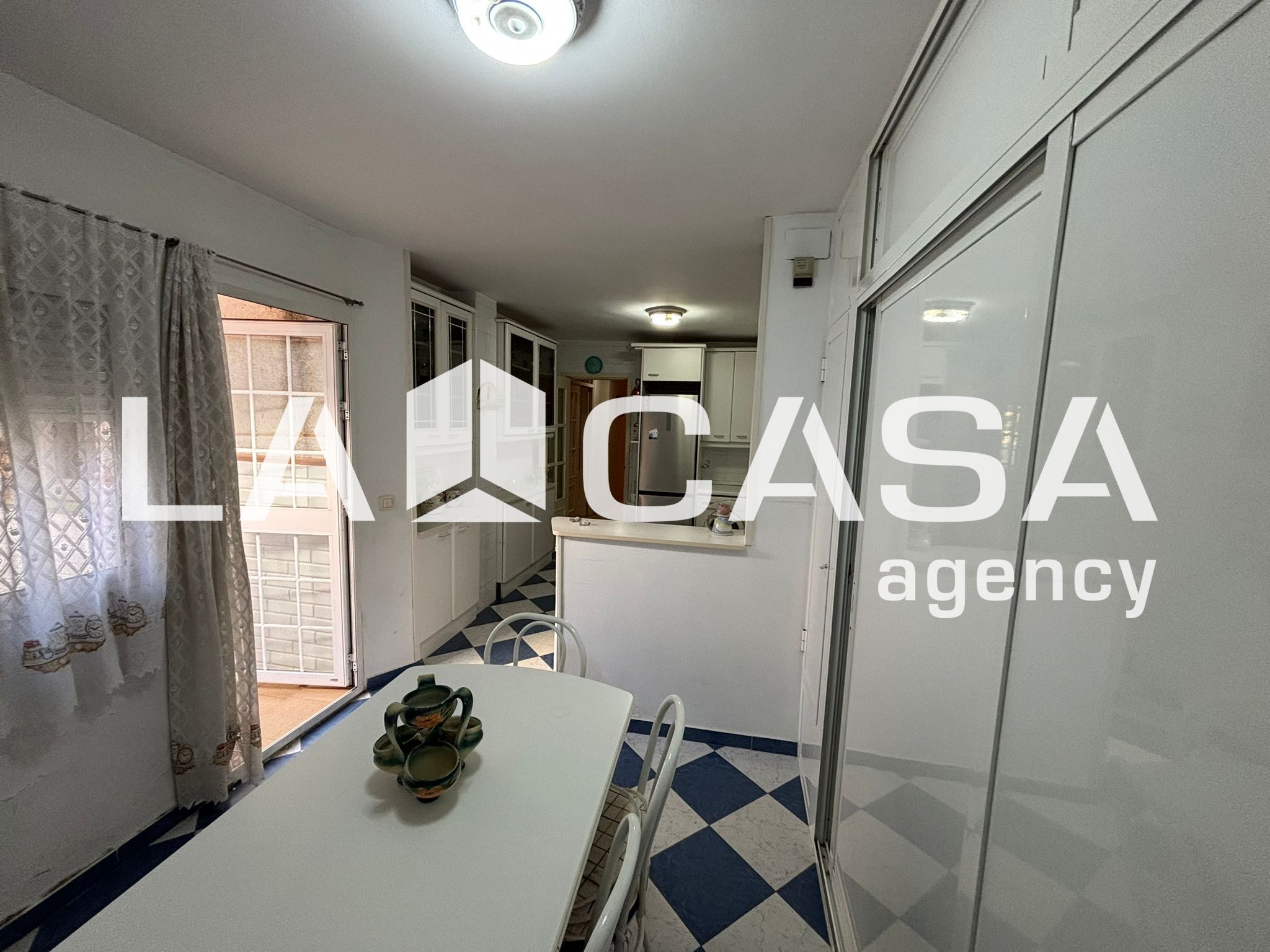 Kitchen of Single-family semi-detached for sale in Montequinto  with Air Conditioner and Terrace