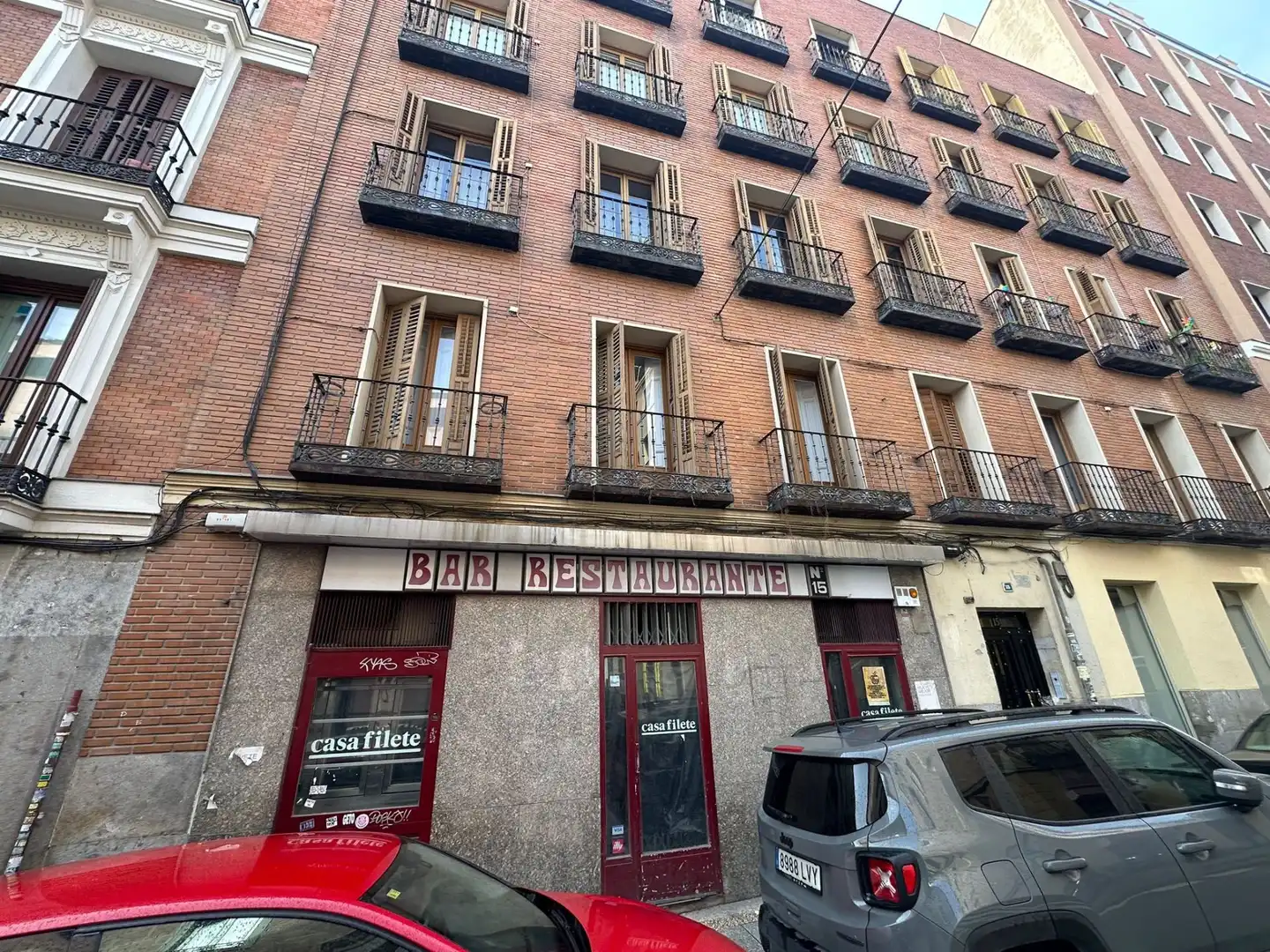 Außenansicht von Geschaftsraum zur Miete in Madrid mit Klimaanlage