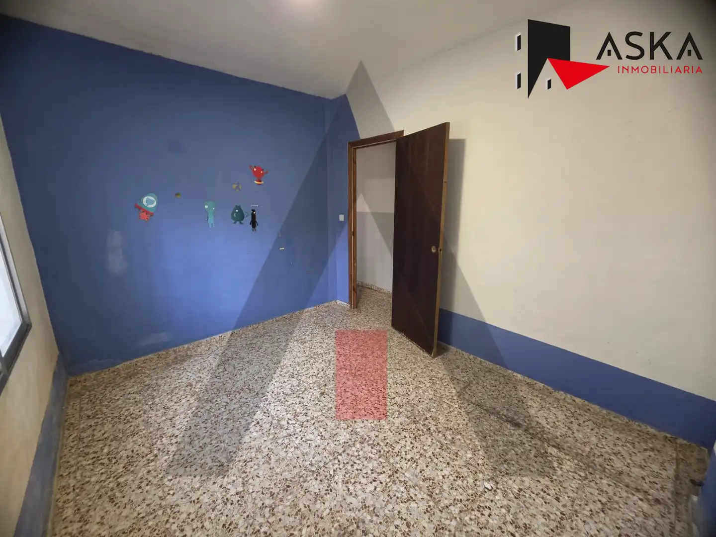 Casa o xalet en venda en Montserrat amb Jardí privat, Traster i Piscina