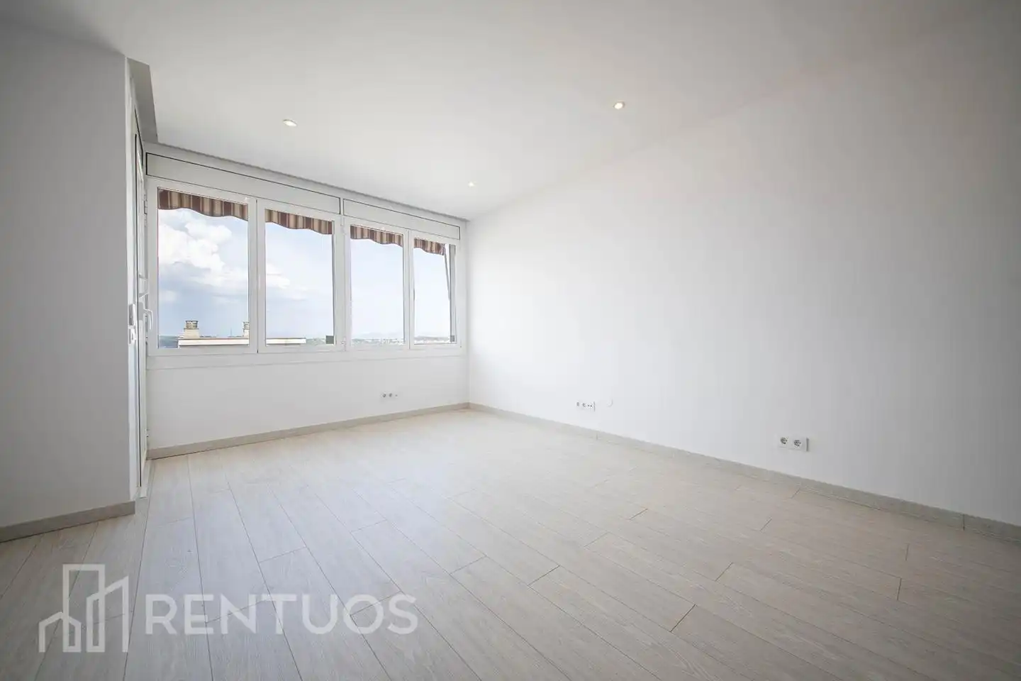 Schlafzimmer von Wohnung zur Miete in Sabadell mit Klimaanlage, Parkett und Terrasse