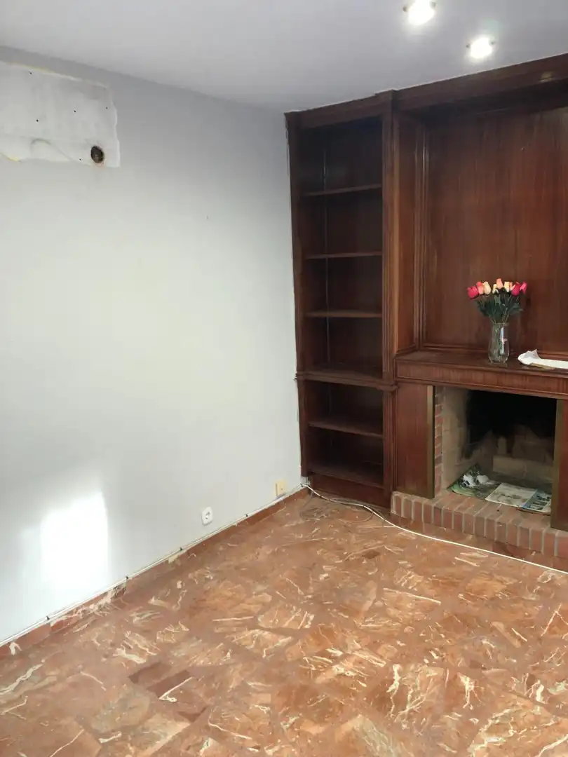 Sala d'estar de Casa o xalet en venda en Madrid amb Calefacció i Terrassa