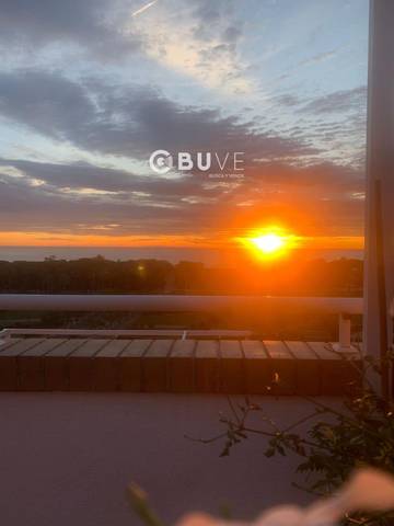 Piso en Venta en central en Jardines del Mar