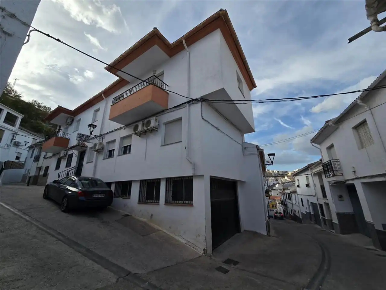 Außenansicht von Wohnung zum Verkauf in Colomera mit Terrasse