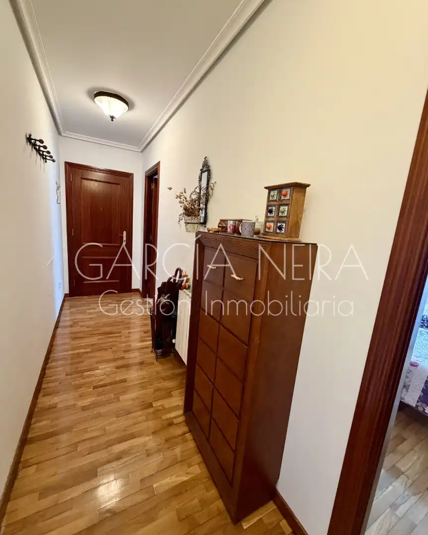 Piso en venta en Navia con Calefacción, Parquet y Amueblado