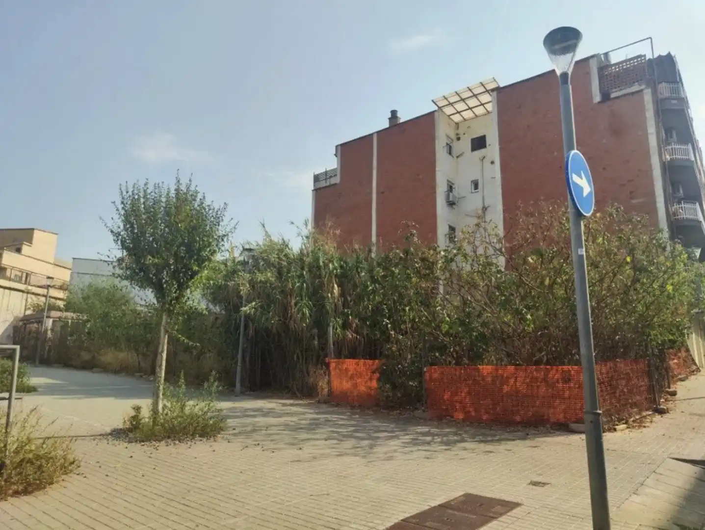 Vista exterior de Terreno en venta en Badalona