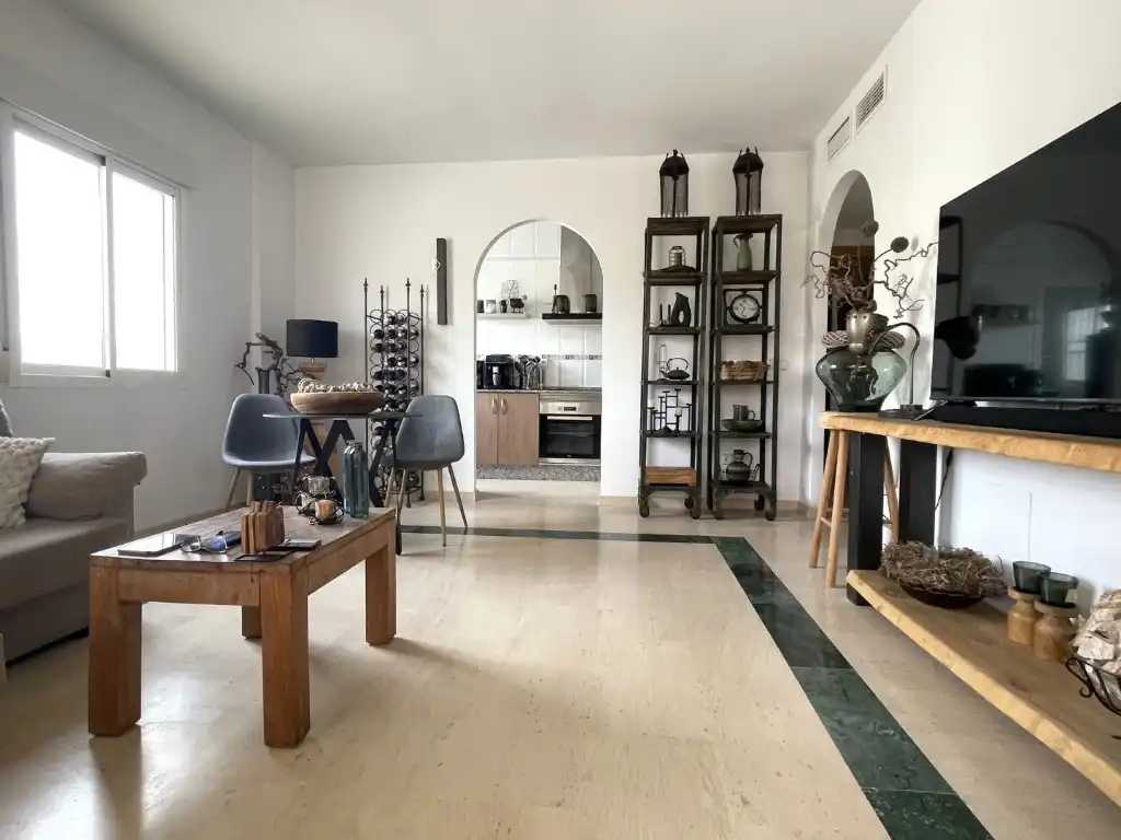 Menjador de Apartament en venda en Cuevas del Almanzora amb Aire condicionat i Terrassa
