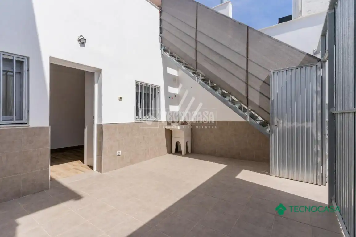 Casa adosada en venta en Vícar con Aire acondicionado y Trastero