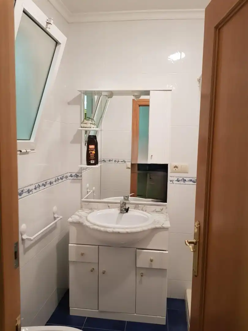 Bany de Casa o xalet en venda en Pétrola amb Terrassa