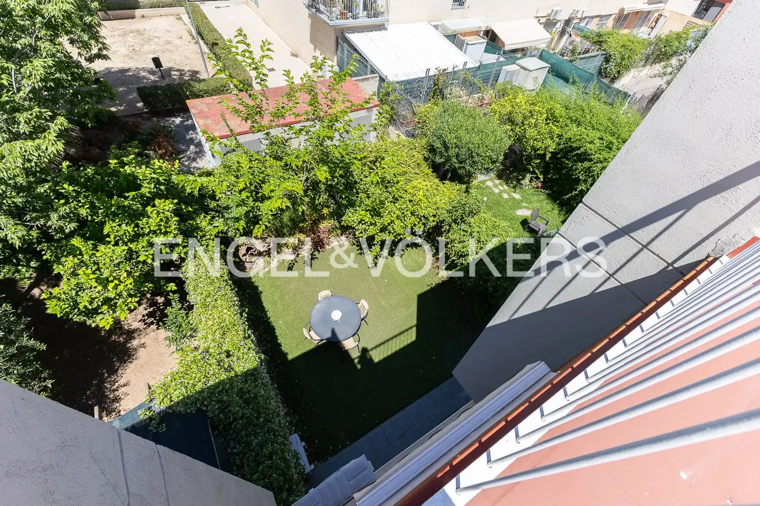 Terraza de Casa o chalet de alquiler en Rocafort con Aire acondicionado, Calefacción y Jardín privado