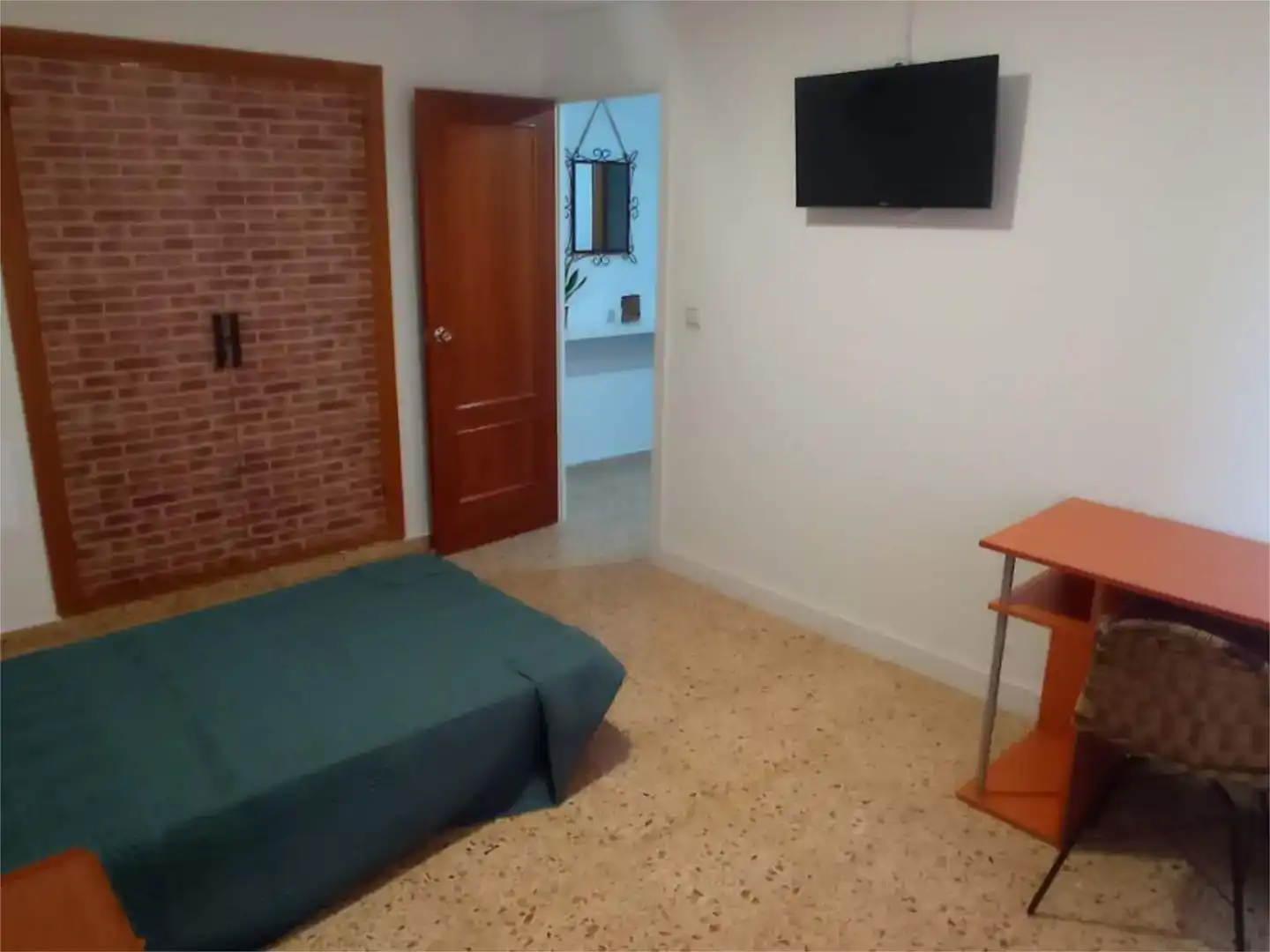 Habitación de Piso para compartir en Puertollano con Amueblado y Balcón
