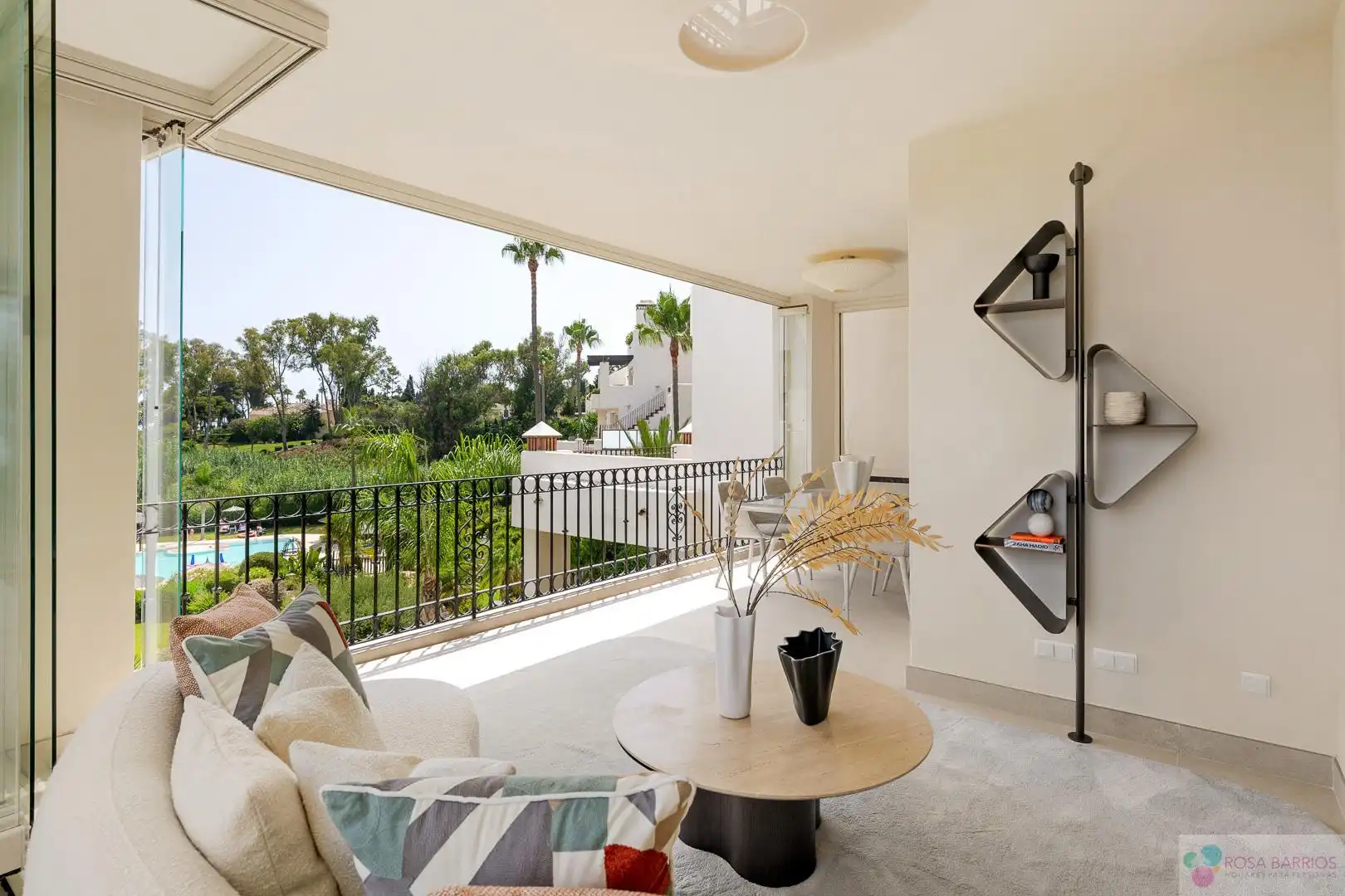 Apartamento con piscina en venta en Selwo, imagen 8