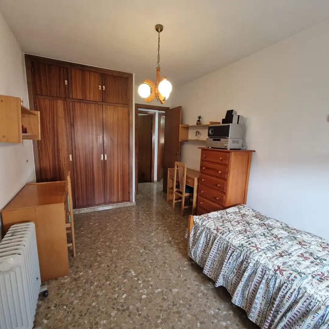 Habitación de Piso en venta en Málaga con Aire acondicionado y Terraza