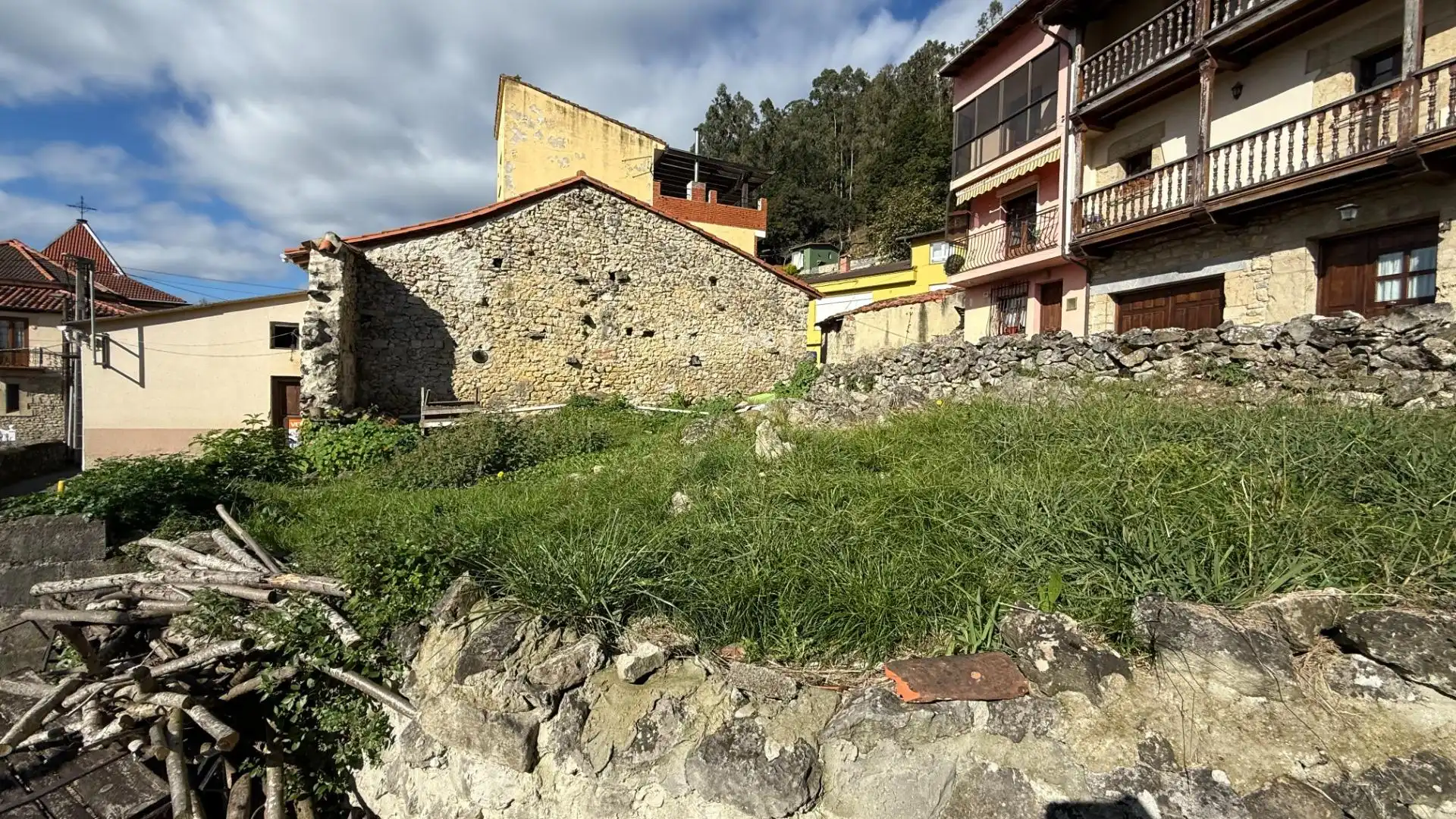 Außenansicht von Residential zum Verkauf in Val de San Vicente 