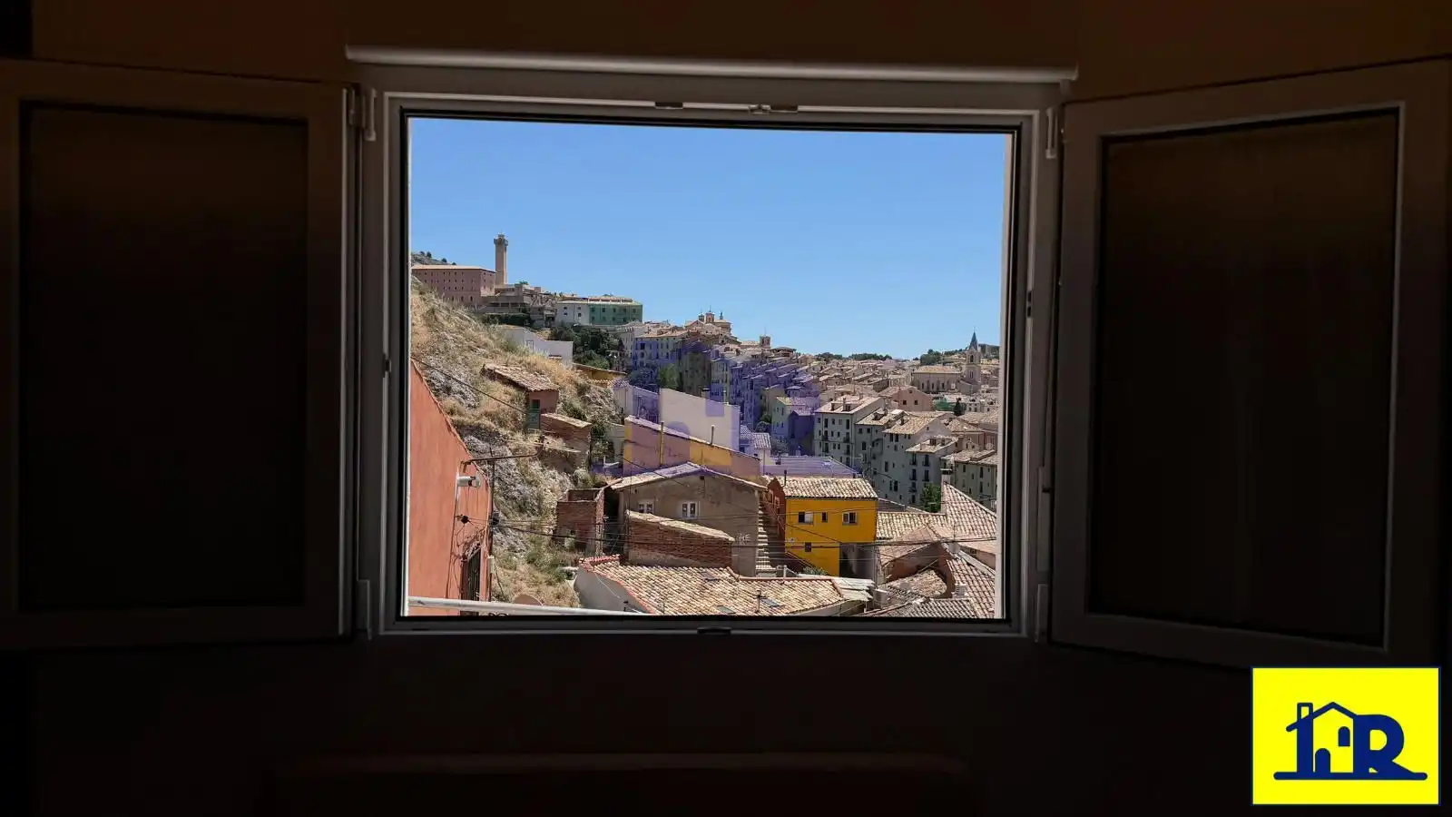 Exterior view of Houses for sale in Cuenca  with Heating and Furnished